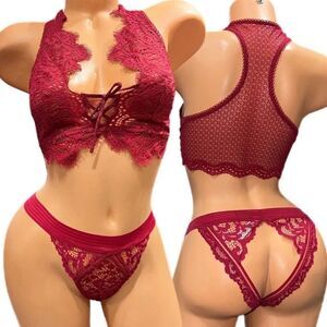 Victoria’s Secret set Dream Angels bralette bra & Peekaboo Cheekini panty Medium